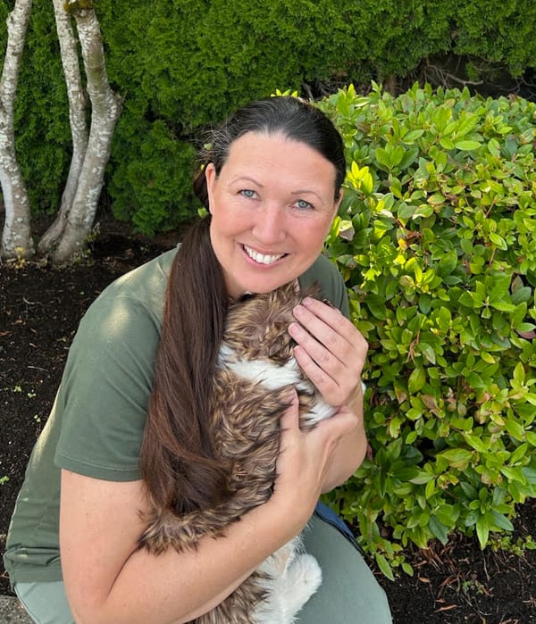 Elizabeth Michaels, Greater Victoria Registered Veterinary Technician