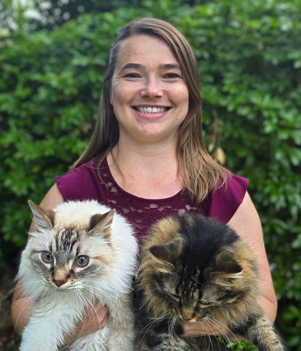 Dr. Jaclyn Hockley, Greater Victoria Veterinarian