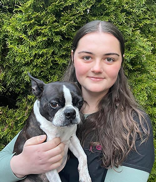 Shonna , Greater Victoria Veterinary Assistant